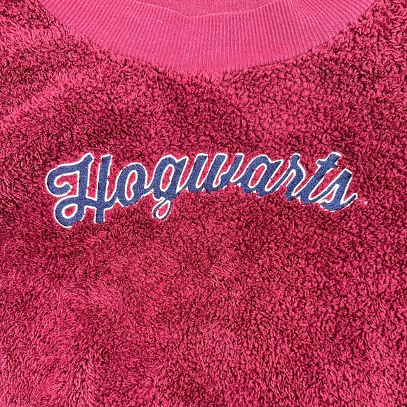 Harry Potter Hogwarts Faux Fur Sherpa Sleepwear Sweater Size L Burgundy - Picture 2 of 5